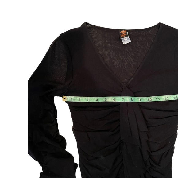 Jean Paul Gaultier Black Ruched Top Size Large but would fit Medium - Picture 2 of 5